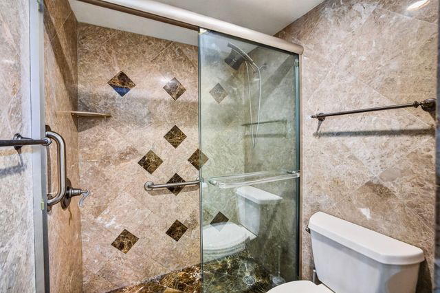1410 Sheridan Street 19i, Hollywood, FL 33020