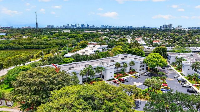1410 Sheridan Street 19i, Hollywood, FL 33020