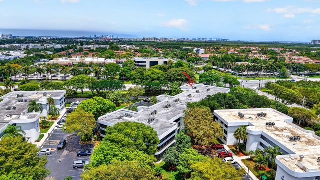 1410 Sheridan Street 19i, Hollywood, FL 33020