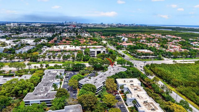 1410 Sheridan Street 19i, Hollywood, FL 33020