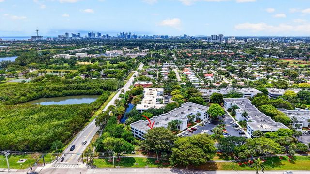 1410 Sheridan Street 19i, Hollywood, FL 33020