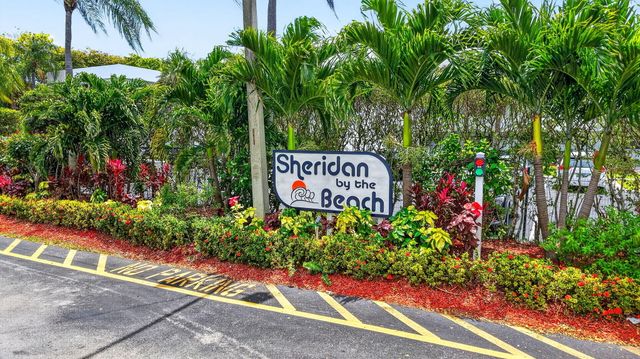 1410 Sheridan Street 19i, Hollywood, FL 33020