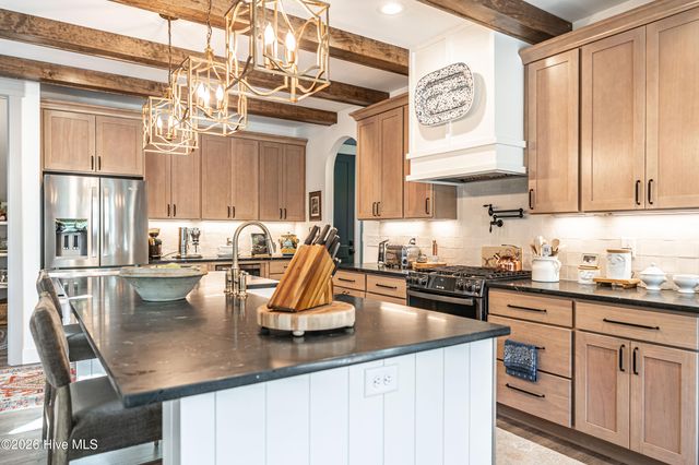130 Sugar Sand Lane, West End, NC 27376