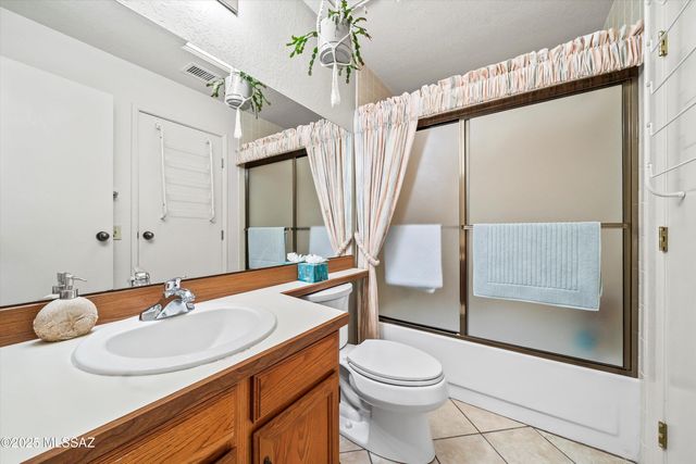 5557 N Sapphire Drive, Tucson, AZ 85750