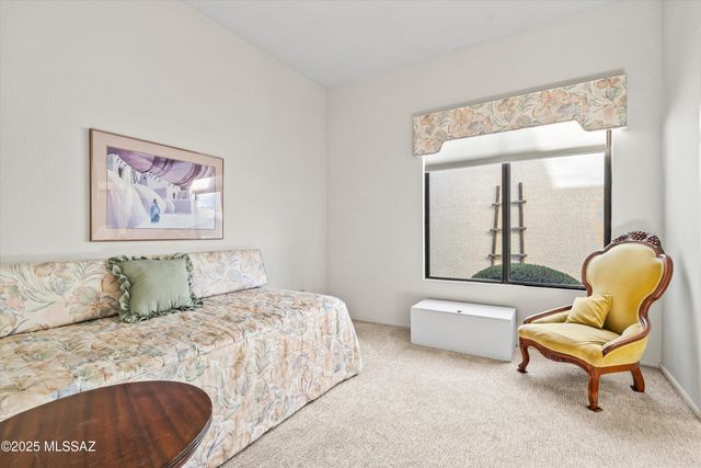 5557 N Sapphire Drive, Tucson, AZ 85750