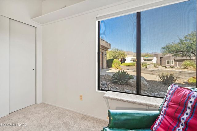 5557 N Sapphire Drive, Tucson, AZ 85750