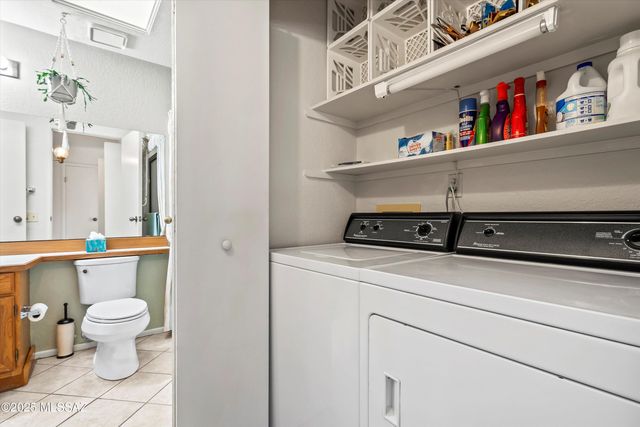 5557 N Sapphire Drive, Tucson, AZ 85750