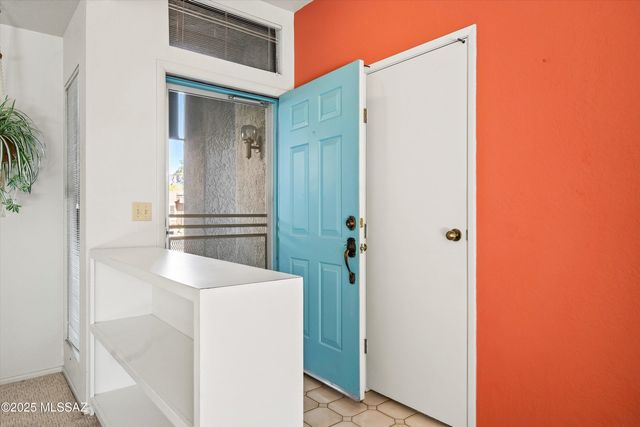 5557 N Sapphire Drive, Tucson, AZ 85750