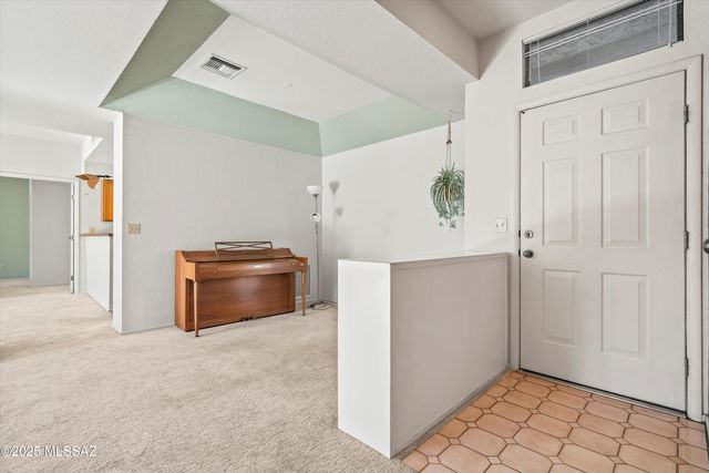 5557 N Sapphire Drive, Tucson, AZ 85750