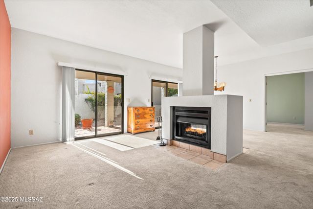 5557 N Sapphire Drive, Tucson, AZ 85750