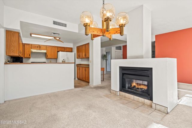 5557 N Sapphire Drive, Tucson, AZ 85750