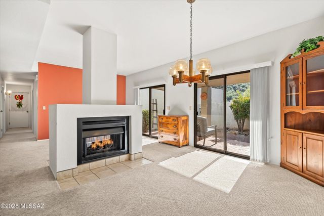 5557 N Sapphire Drive, Tucson, AZ 85750