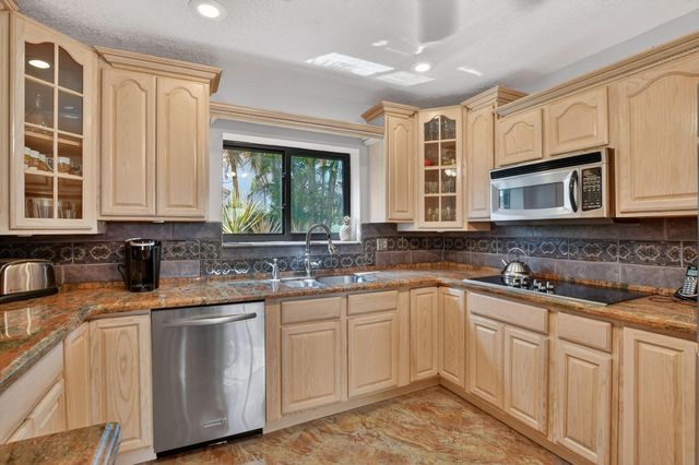 9708 Erica Court, Boca Raton, FL 33496