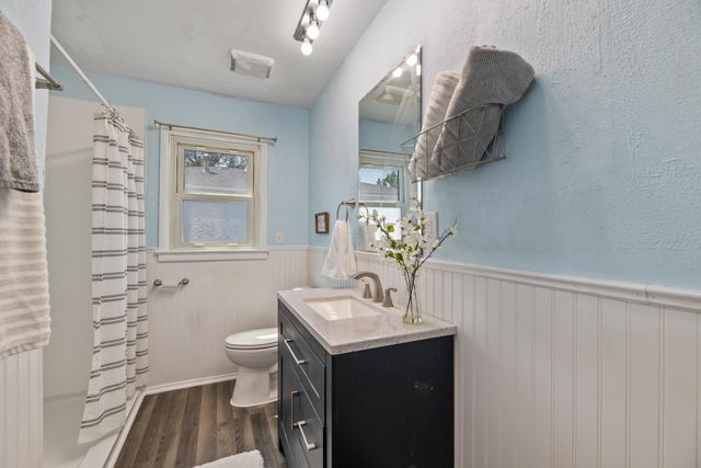 2617 N Erie, Wichita, KS 67205