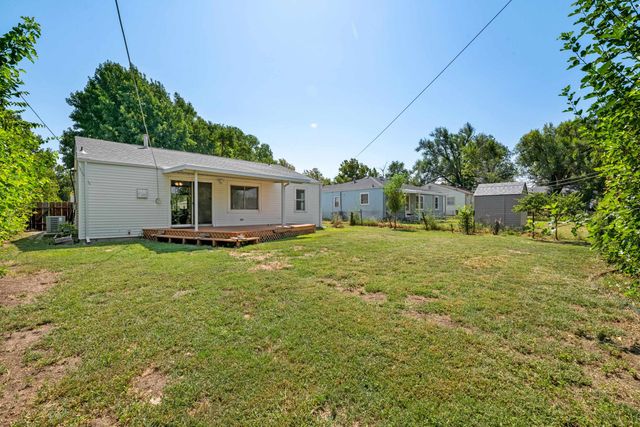 2617 N Erie, Wichita, KS 67205