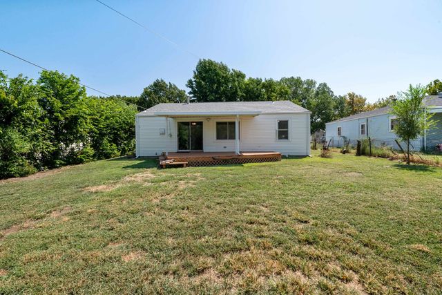 2617 N Erie, Wichita, KS 67205