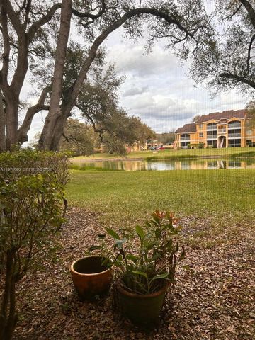 2405 NW 33rd St 1202, Oakland Park, FL 33309