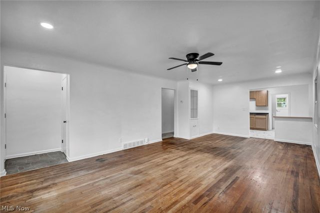 5413 E 134th Street, Garfield Heights, OH 44125