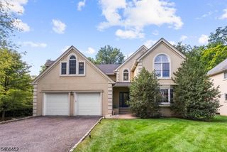 8 Ashland St, Caldwell Boro Twp., NJ 07006