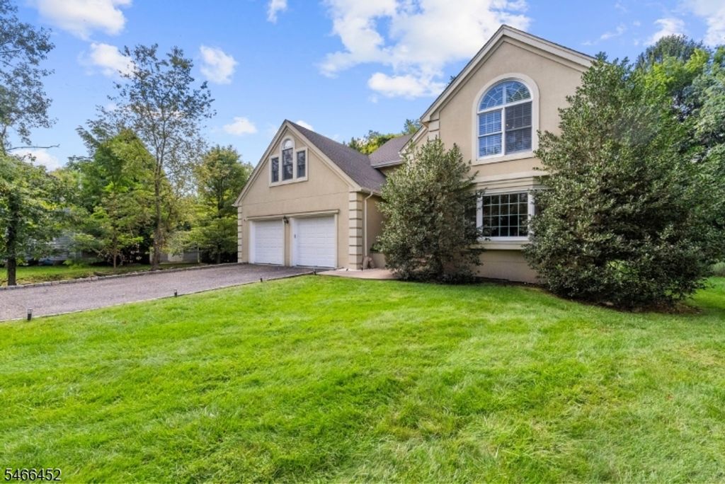 8 Ashland St, Caldwell Boro Twp., NJ 07006 — photo 3