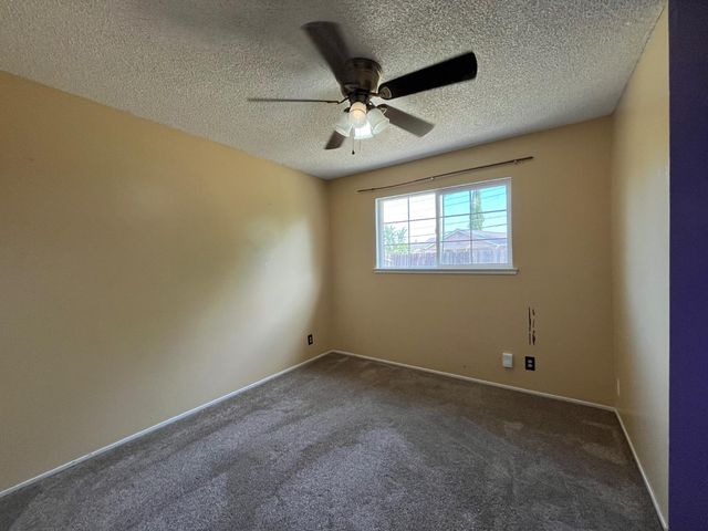 10429 White Rock Rd, Rancho Cordova, CA 95670