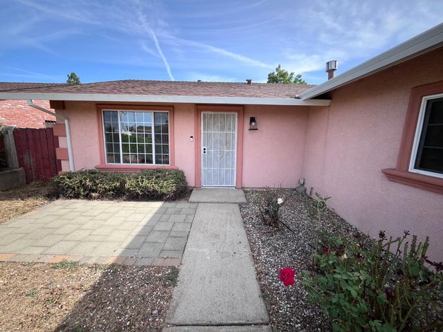 10429 White Rock Rd, Rancho Cordova, CA 95670