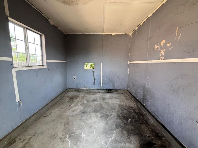 10429 White Rock Rd, Rancho Cordova, CA 95670