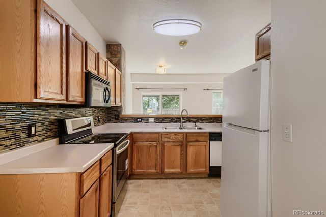 12324 E 2nd Drive, Aurora, CO 80011