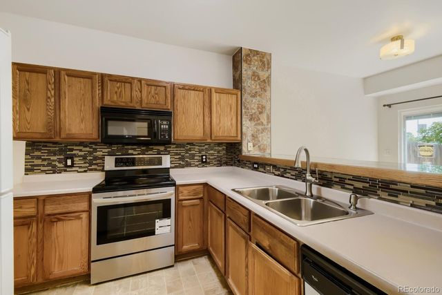 12324 E 2nd Drive, Aurora, CO 80011