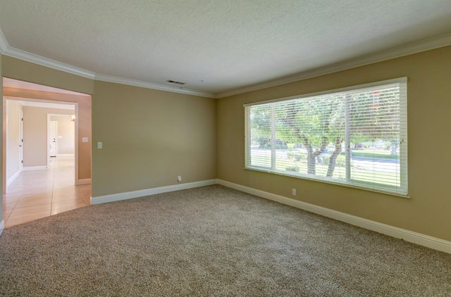 1770 W Celeste Avenue, Fresno, CA 93711