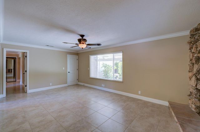 1770 W Celeste Avenue, Fresno, CA 93711