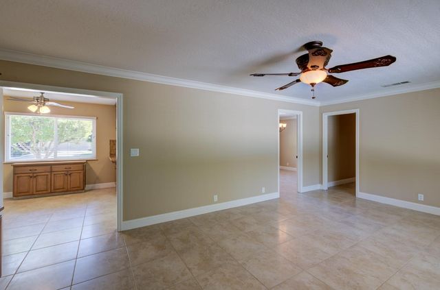 1770 W Celeste Avenue, Fresno, CA 93711
