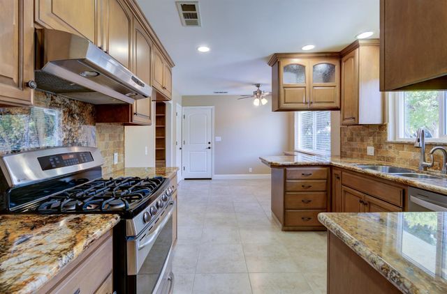 1770 W Celeste Avenue, Fresno, CA 93711
