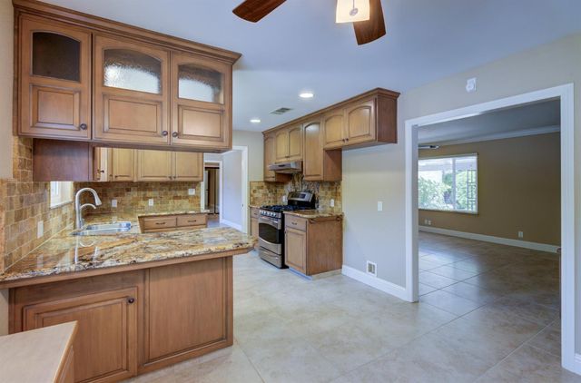 1770 W Celeste Avenue, Fresno, CA 93711