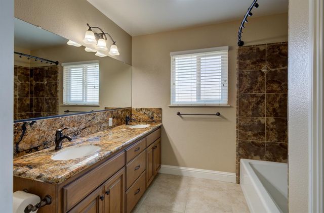 1770 W Celeste Avenue, Fresno, CA 93711