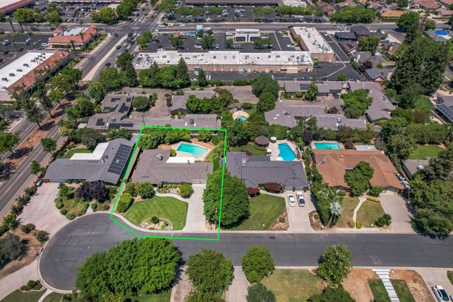 1770 W Celeste Avenue, Fresno, CA 93711