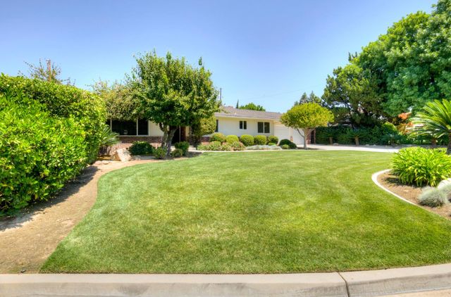 1770 W Celeste Avenue, Fresno, CA 93711