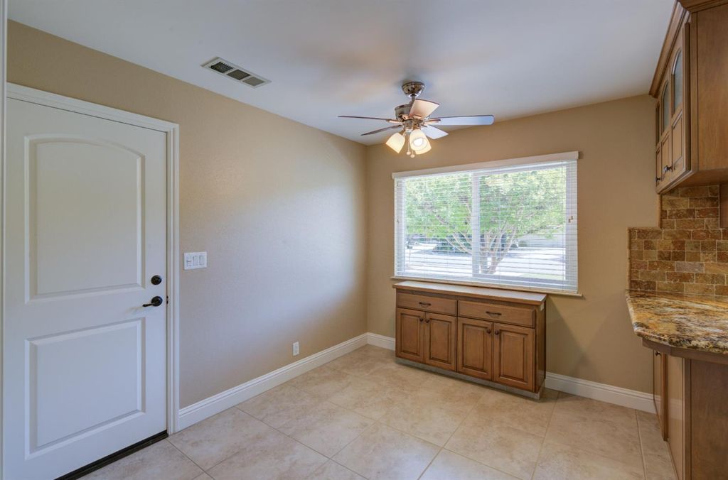 Image 26 of property listing at 1770 W Celeste Avenue, Fresno, CA 93711