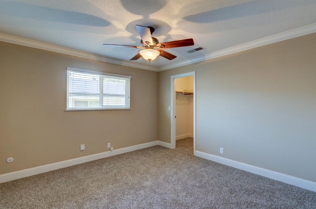 Image 35 of property listing at 1770 W Celeste Avenue, Fresno, CA 93711