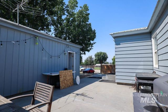 140 N Iowa Ave, Payette, ID 83661