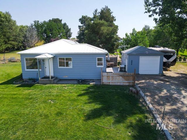 140 N Iowa Ave, Payette, ID 83661