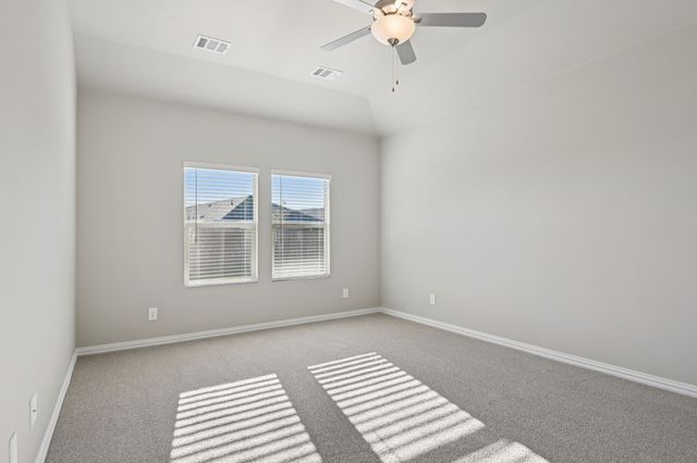 2224 Mustang Way, Seagoville, TX 75159