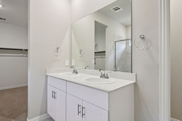 2224 Mustang Way, Seagoville, TX 75159