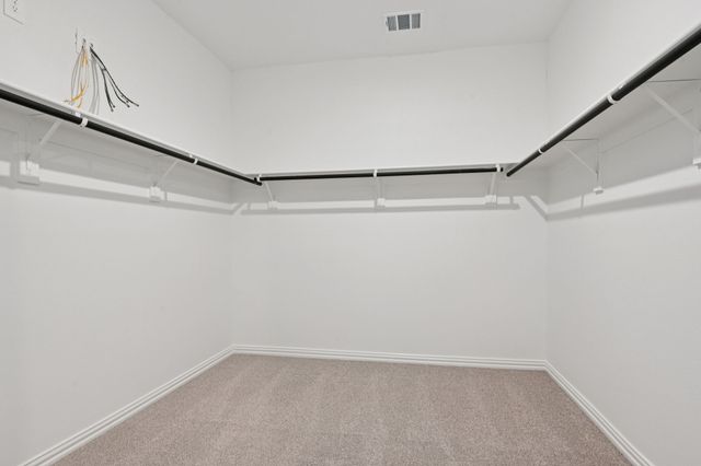 2224 Mustang Way, Seagoville, TX 75159