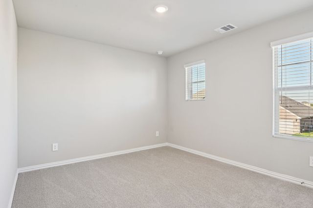 2224 Mustang Way, Seagoville, TX 75159