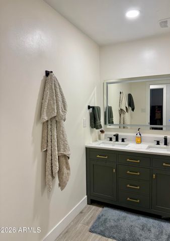 326 E PEBBLE BEACH Drive, Tempe, AZ 85282