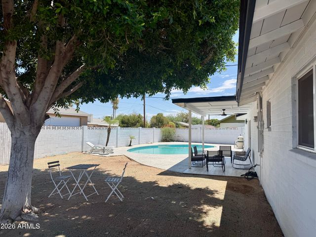 326 E PEBBLE BEACH Drive, Tempe, AZ 85282