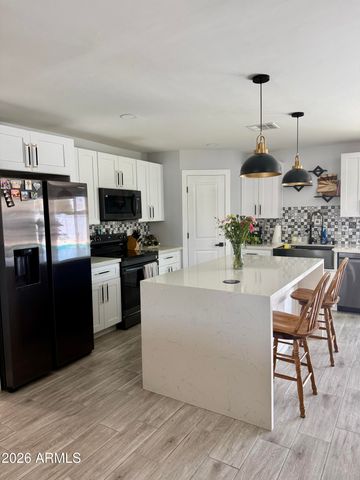 326 E PEBBLE BEACH Drive, Tempe, AZ 85282