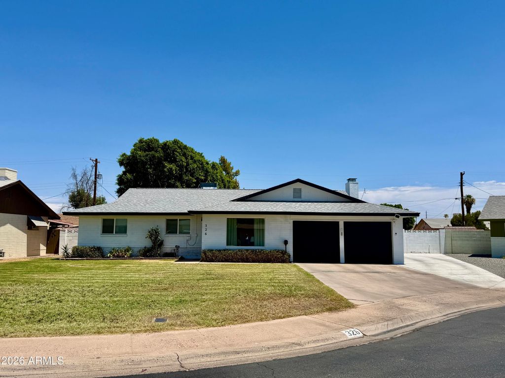 326 E PEBBLE BEACH Drive, Tempe, AZ 85282