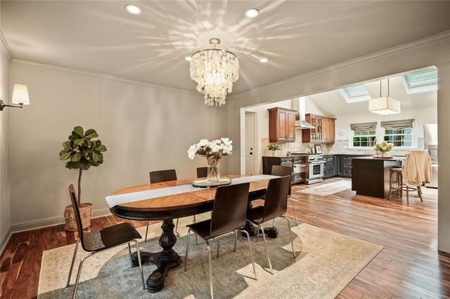 5680 Lake Forrest Drive NW, Sandy Springs, GA 30342